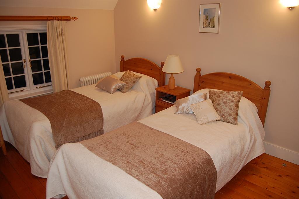 Stoke by Clare Pickwick House Bed & Breakfast 部屋 写真