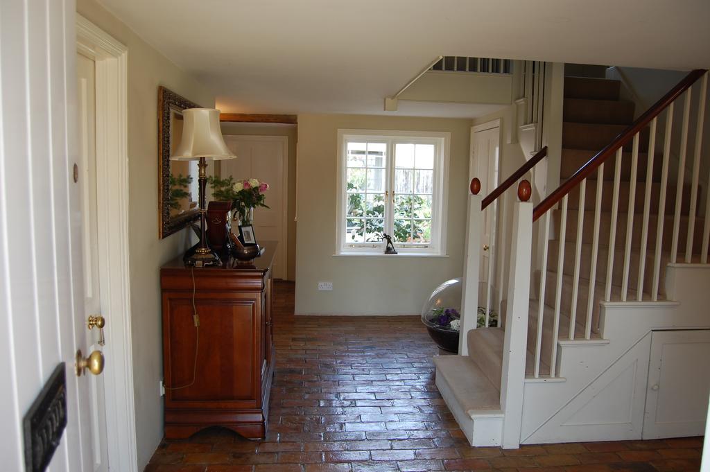 Stoke by Clare Pickwick House Bed & Breakfast エクステリア 写真